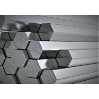 Шестигранник титановый 24x3000 ВТ1-0 ГОСТ 26492-85